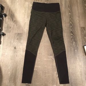 Manduka color block leggings